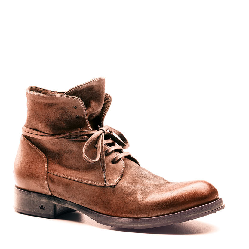 The Tumbler Boot in Nocciola