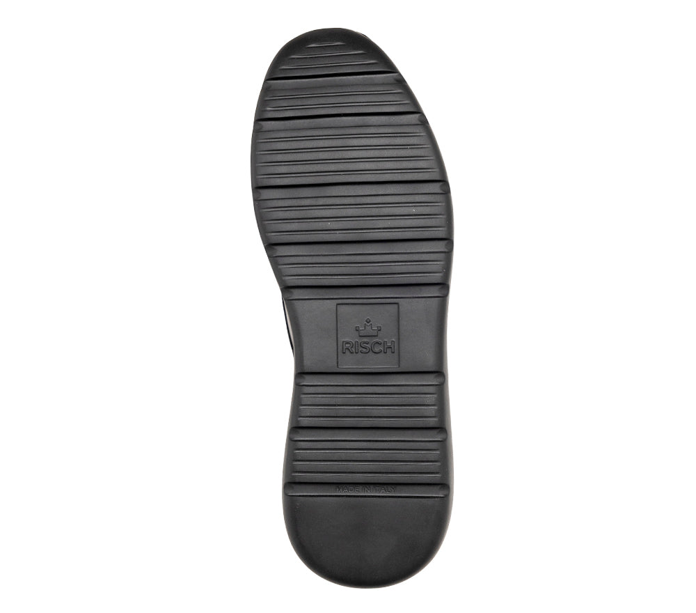 Sneaker Joe in Black